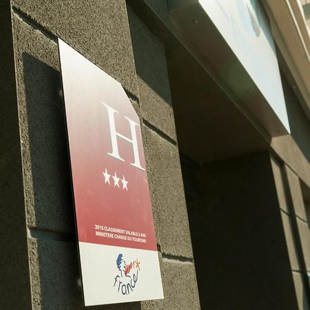 Brit Hotel Macon Centre Gare Экстерьер фото